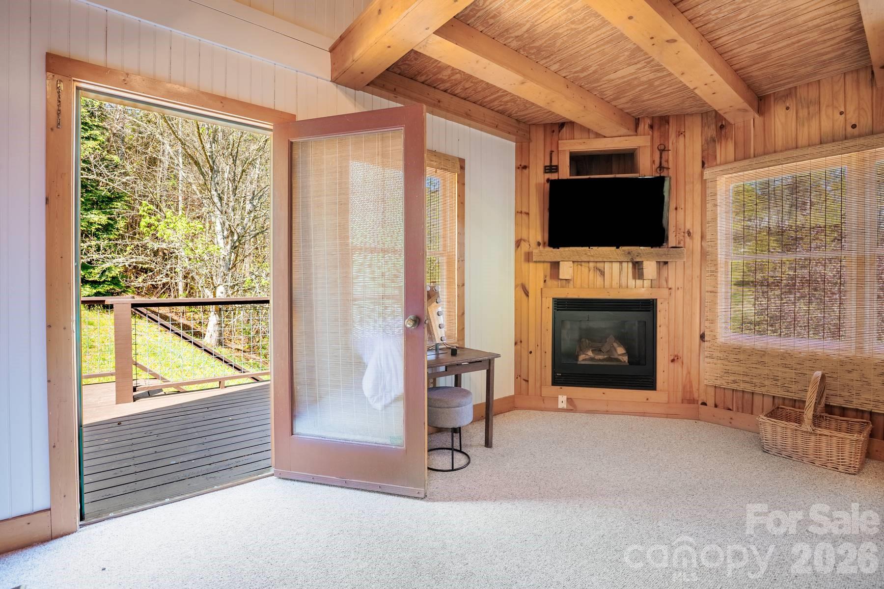 440 Huskey Road Bryson City NC 28713
