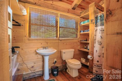 440 Huskey Road Bryson City NC 28713