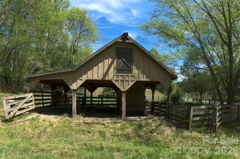 440 Huskey Road Bryson City NC 28713
