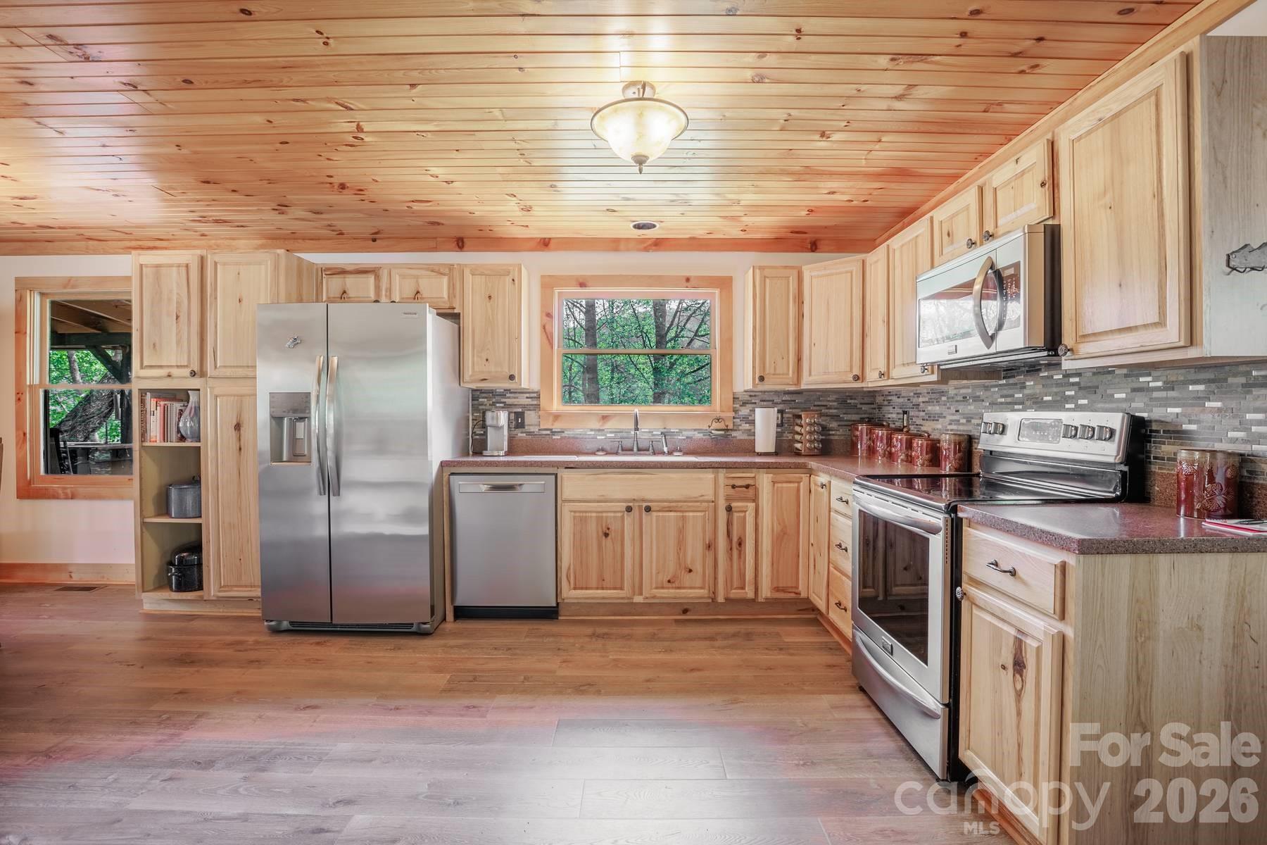 440 Huskey Road Bryson City NC 28713