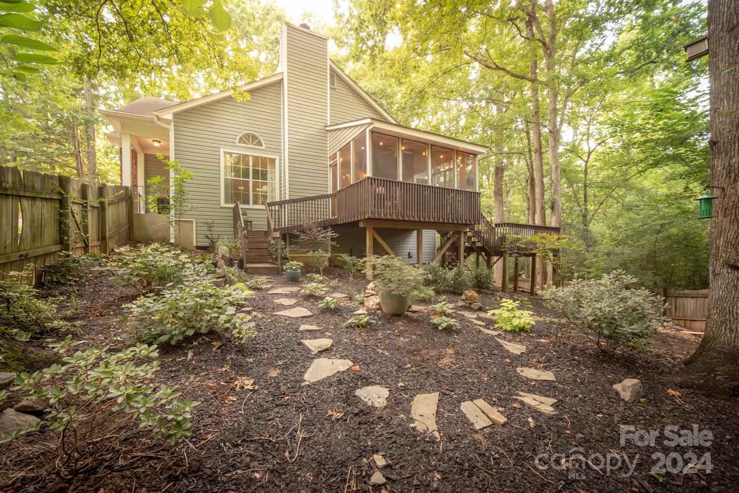 12024 Danby Road Pineville NC 28134