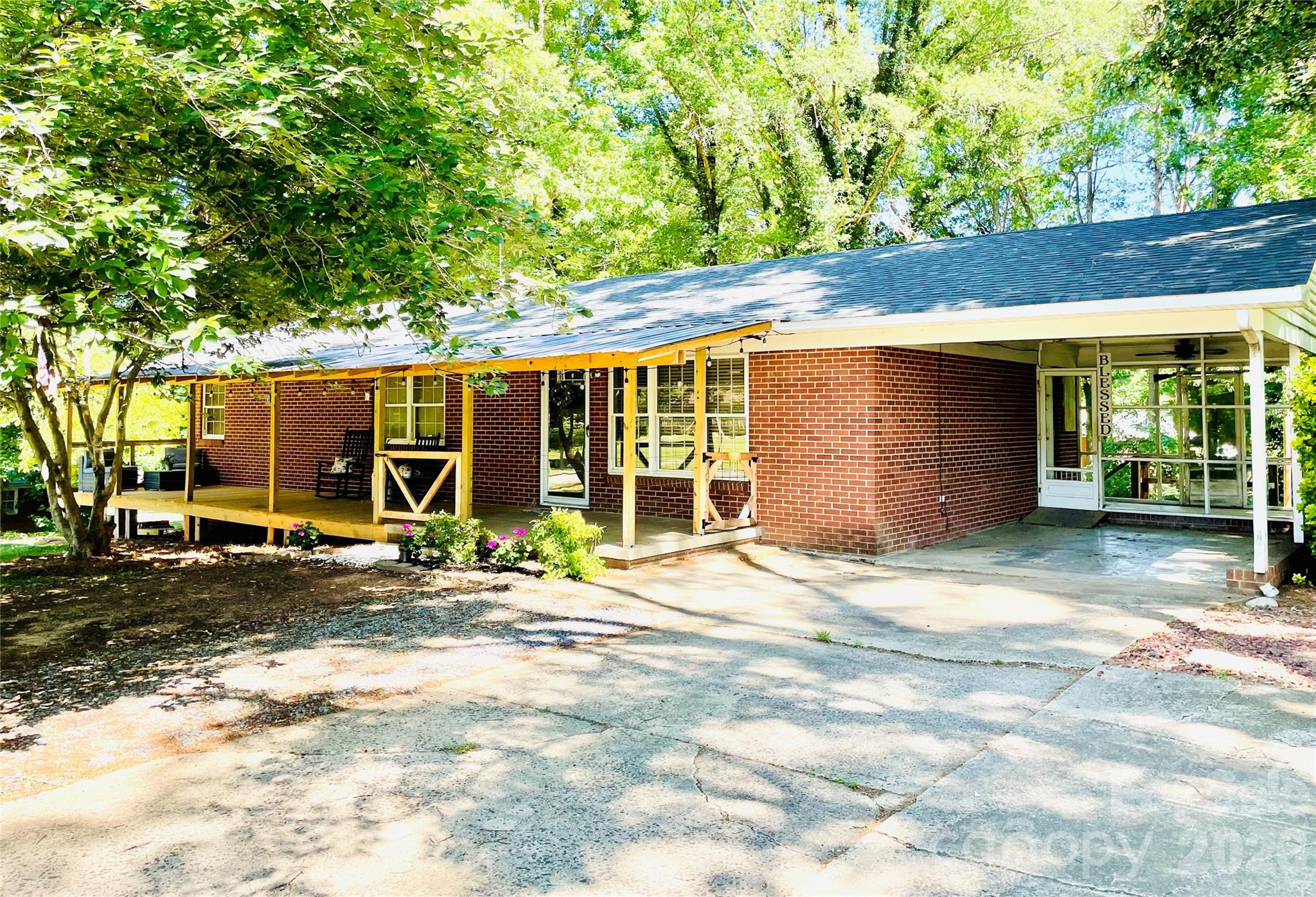 511 Sunbeam Farm Road Cherryville NC 28021