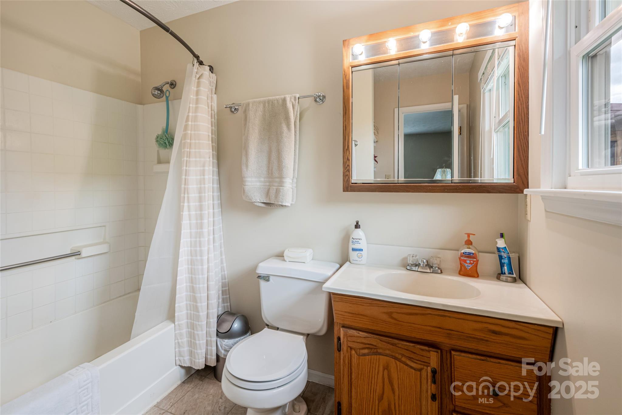 281 Curtis Creek Road Candler NC 28715