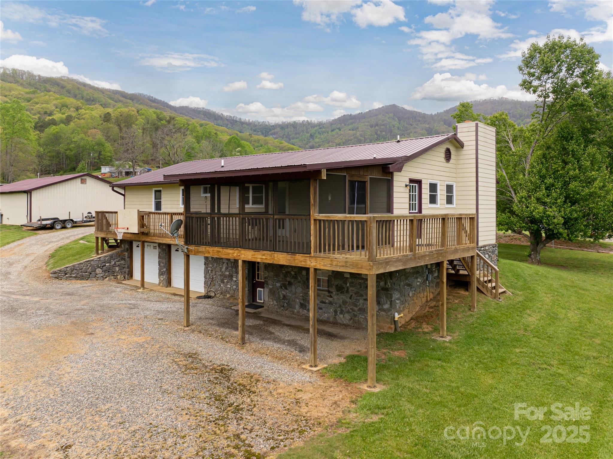 281 Curtis Creek Road Candler NC 28715