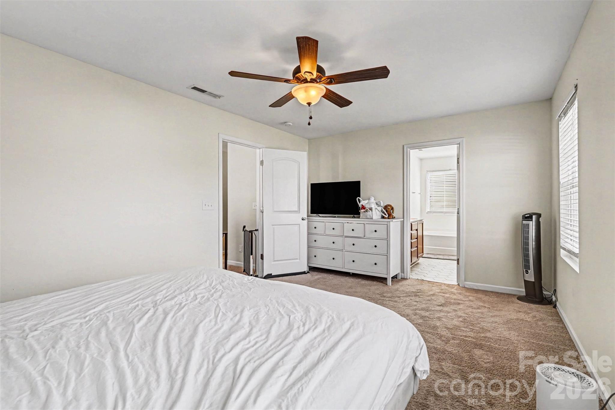 2419 Impatien Drive Charlotte NC 28215