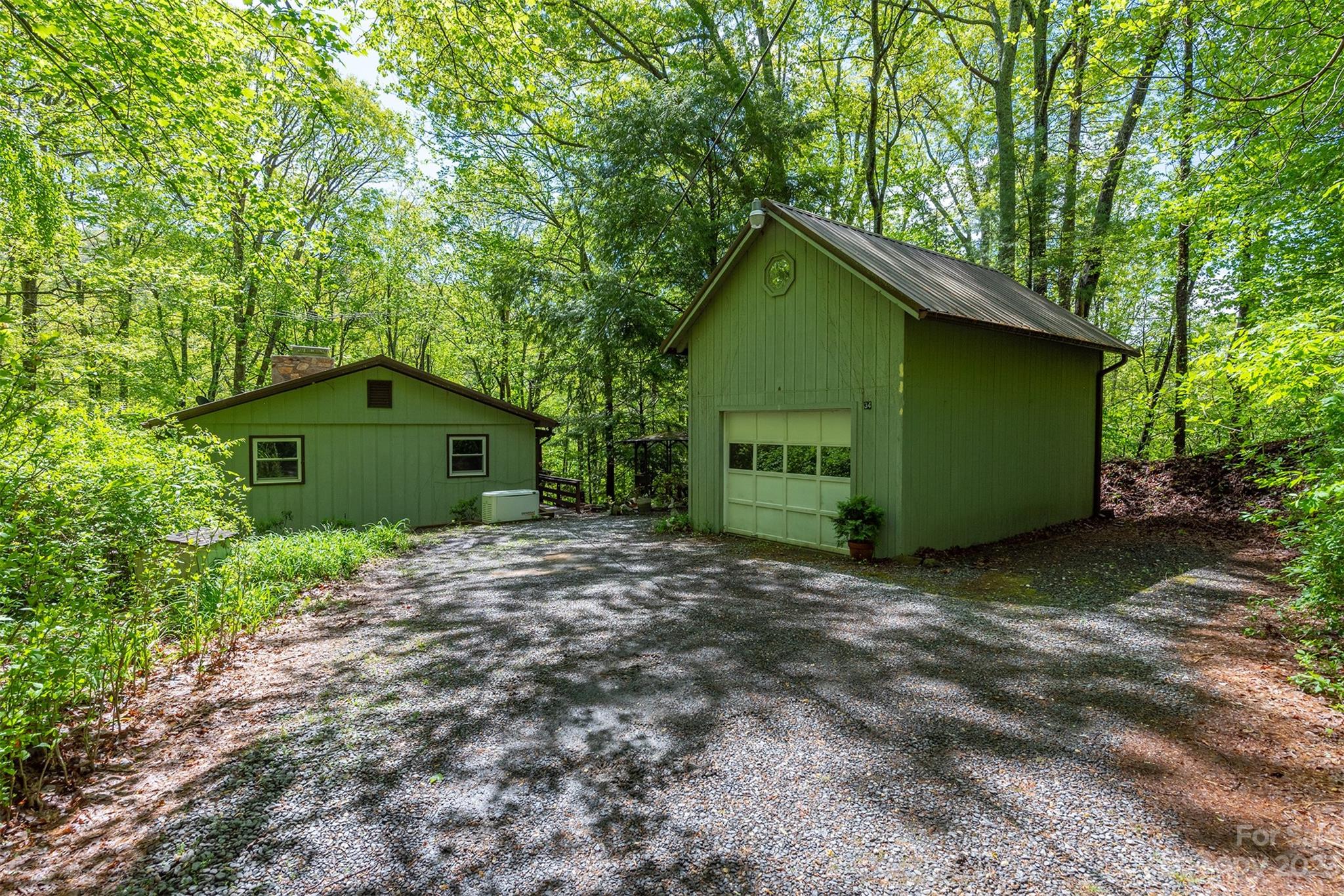 34 Weeping Cherry Forest Road Fairview NC 28730