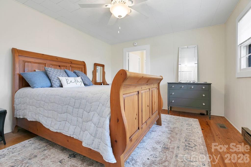 218 Hickory Lane Lake Toxaway NC 28747