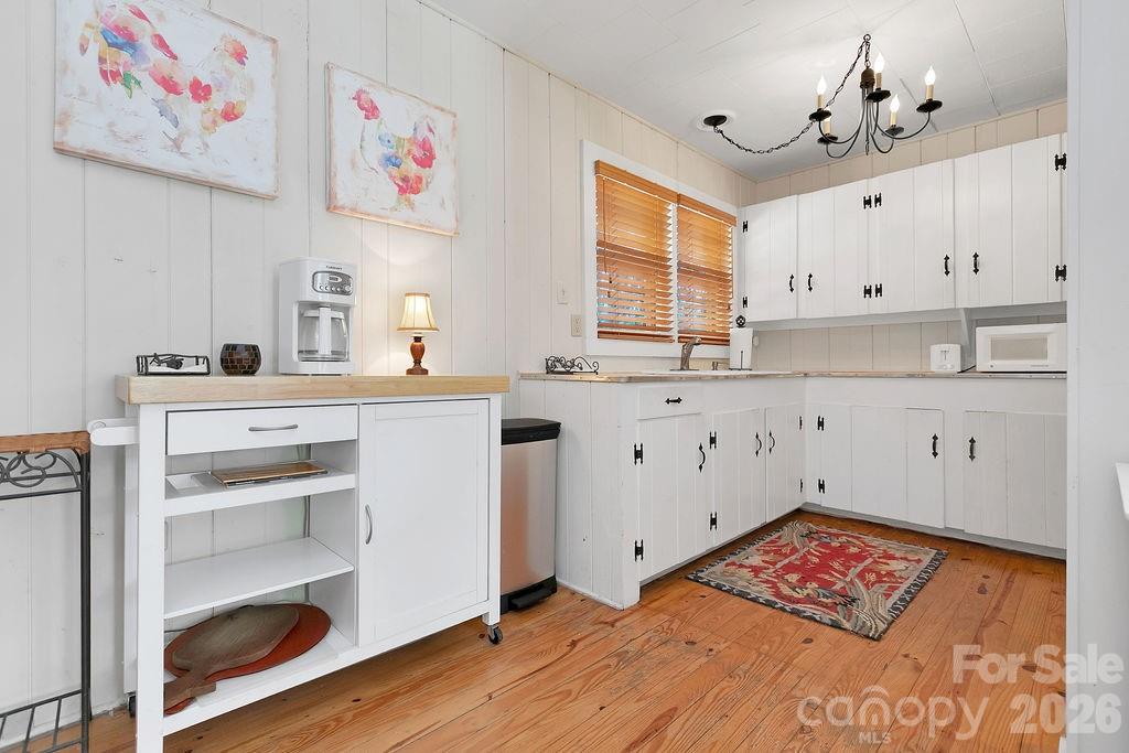 218 Hickory Lane Lake Toxaway NC 28747