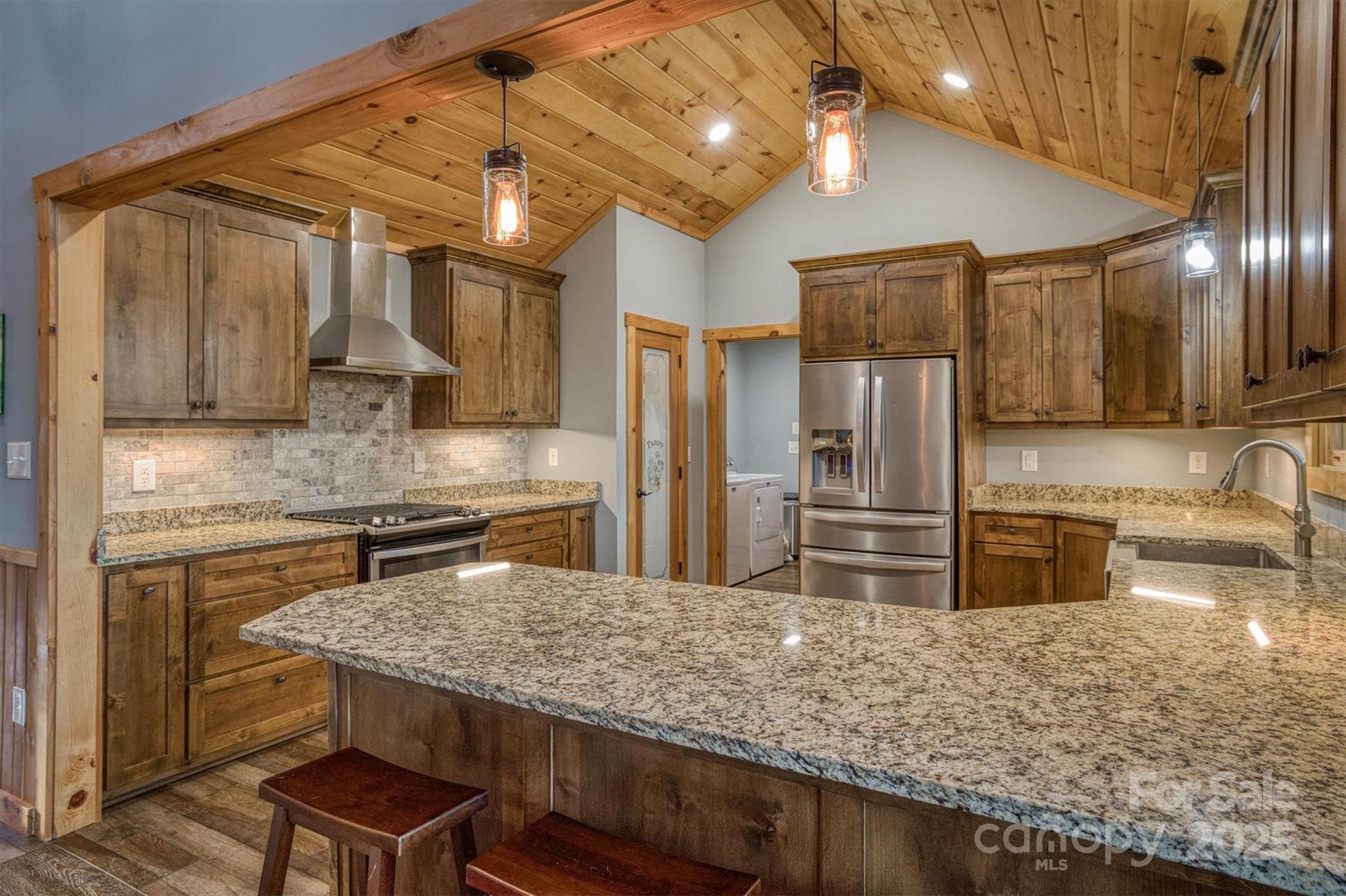 41 Lakeview Trail Nebo NC 28761
