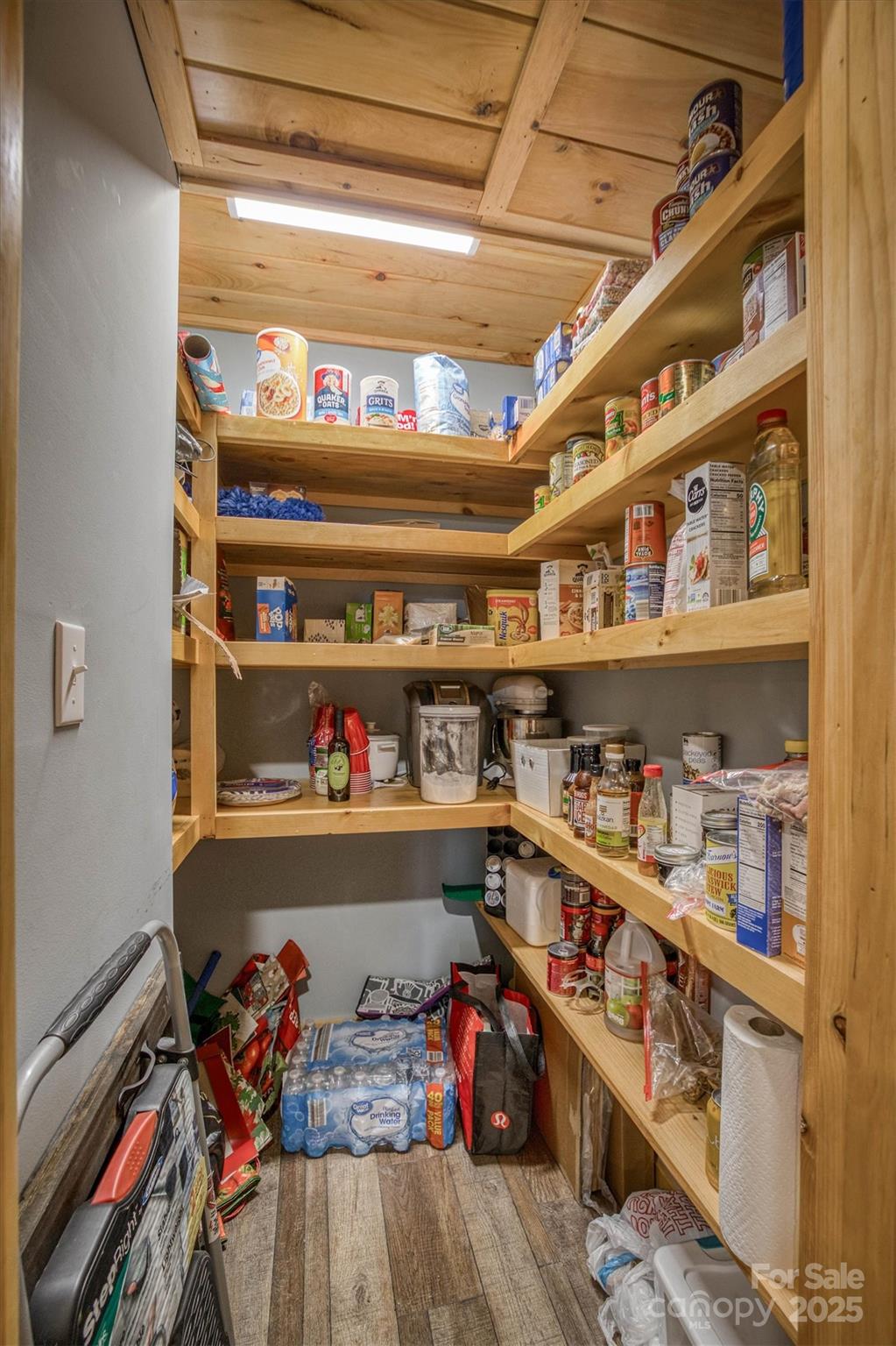 41 Lakeview Trail Nebo NC 28761