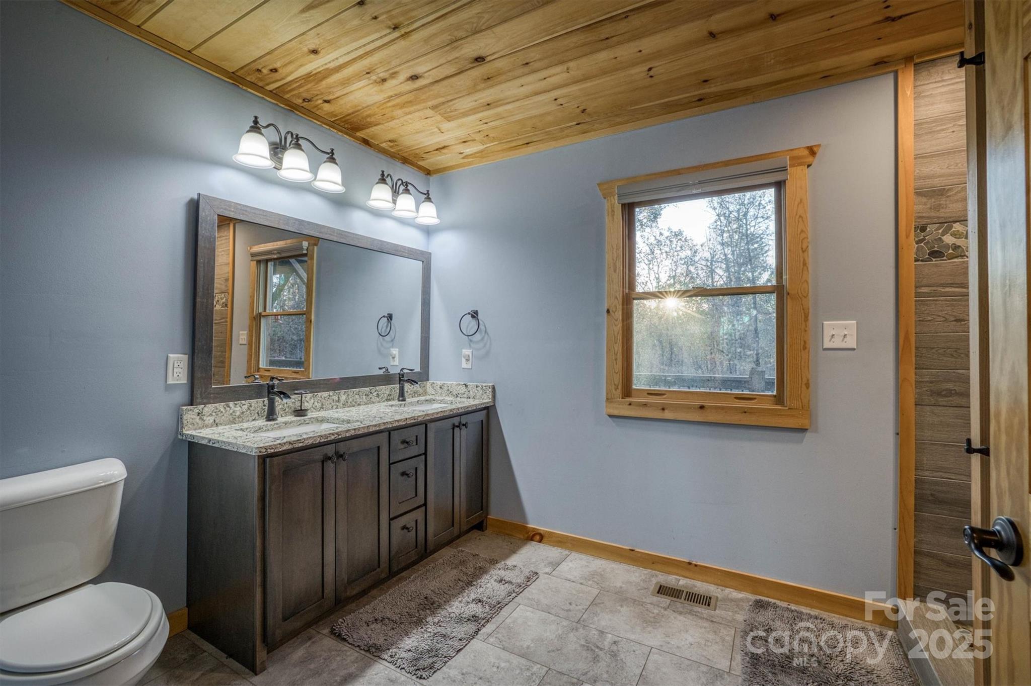 41 Lakeview Trail Nebo NC 28761