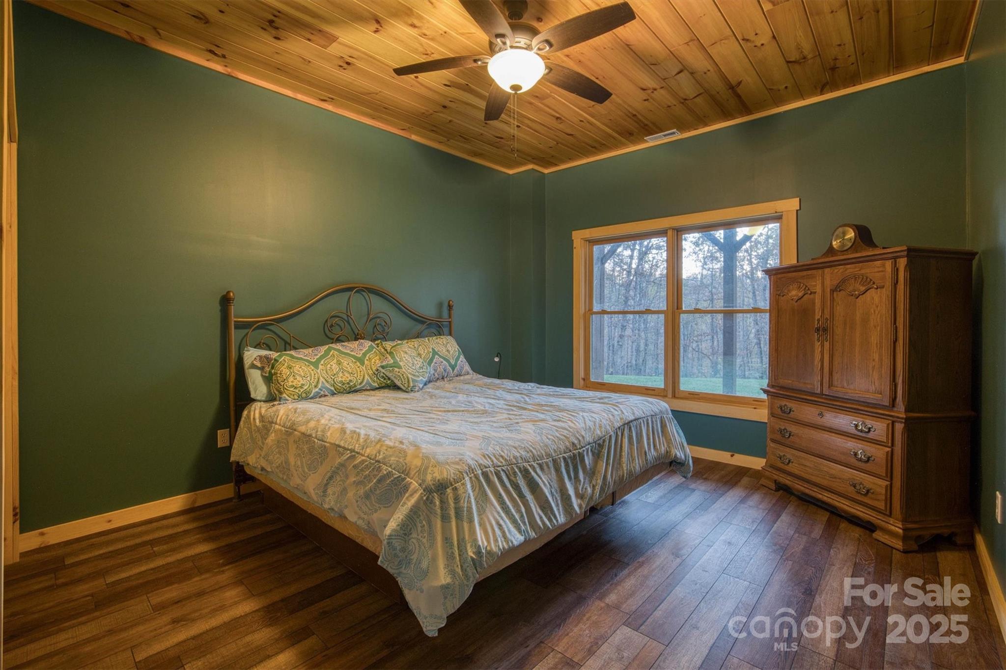 41 Lakeview Trail Nebo NC 28761