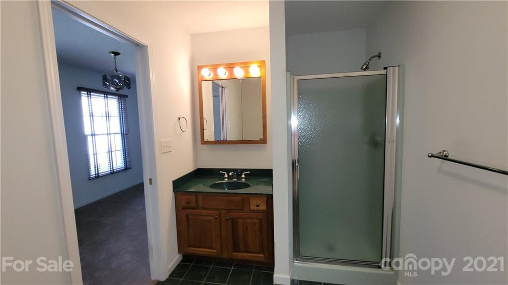 6 Loridon Drive Weaverville NC 28787