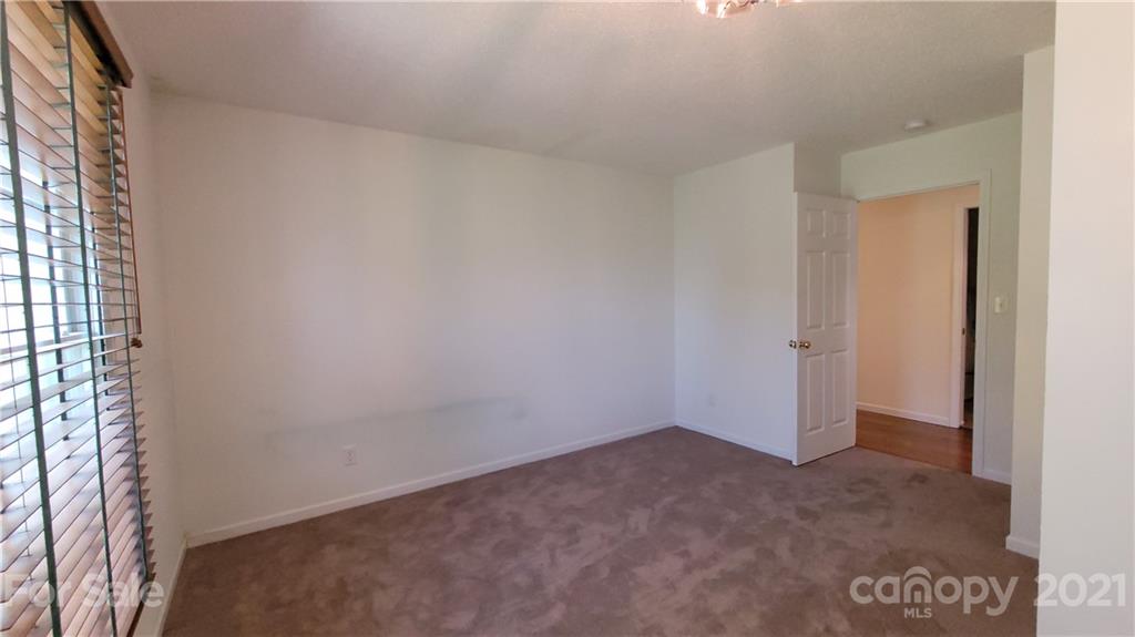 6 Loridon Drive Weaverville NC 28787