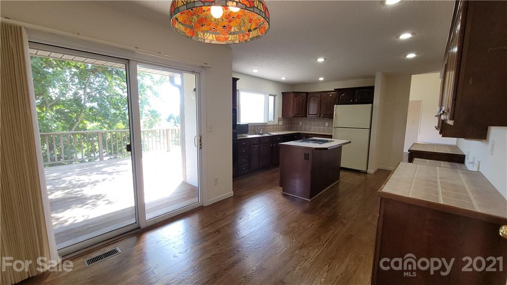 6 Loridon Drive Weaverville NC 28787