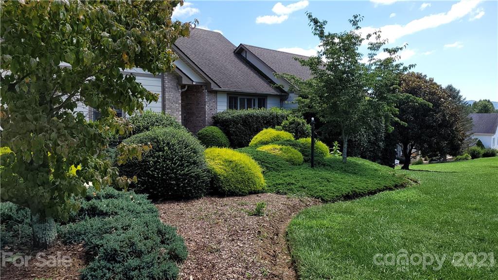 6 Loridon Drive Weaverville NC 28787