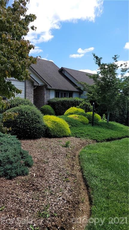 6 Loridon Drive Weaverville NC 28787