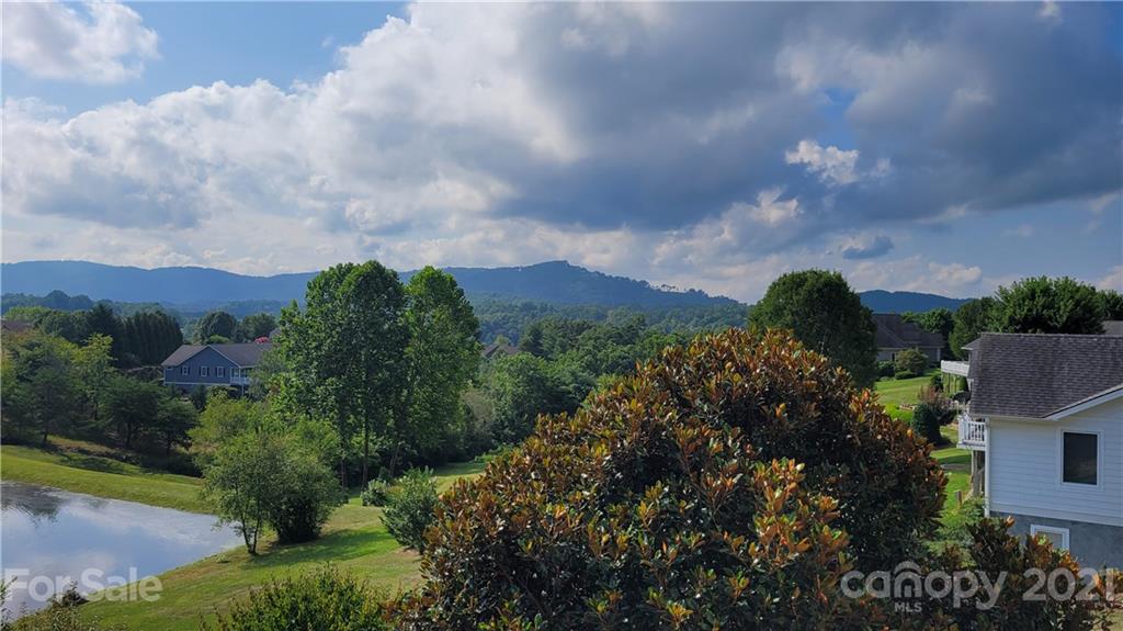 6 Loridon Drive Weaverville NC 28787