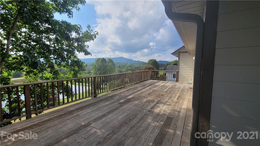 6 Loridon Drive Weaverville NC 28787
