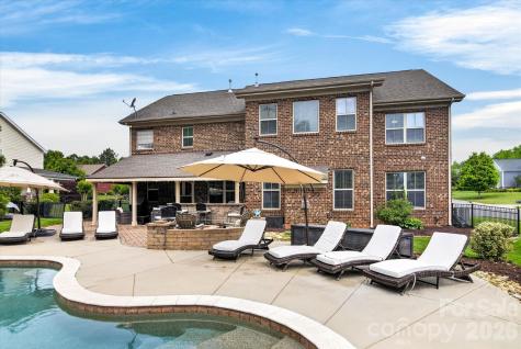 4046 Lake Prairie Drive Matthews NC 28104