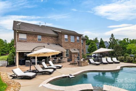 4046 Lake Prairie Drive Matthews NC 28104