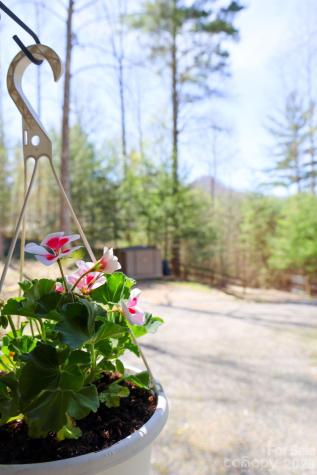 307 Dancing Leaf Lane Bakersville NC 28705