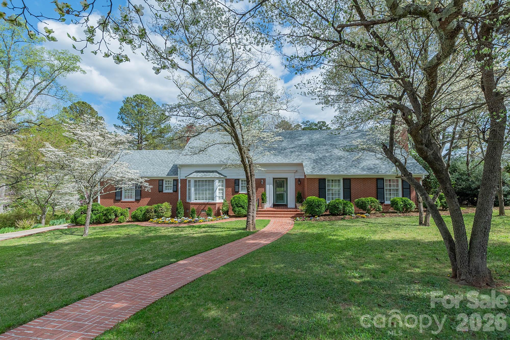 403 Weaver Drive Lexington NC 27292
