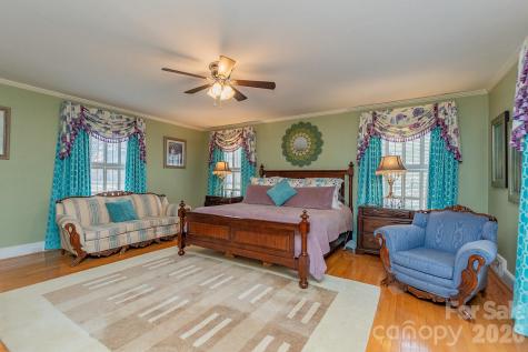 403 Weaver Drive Lexington NC 27292