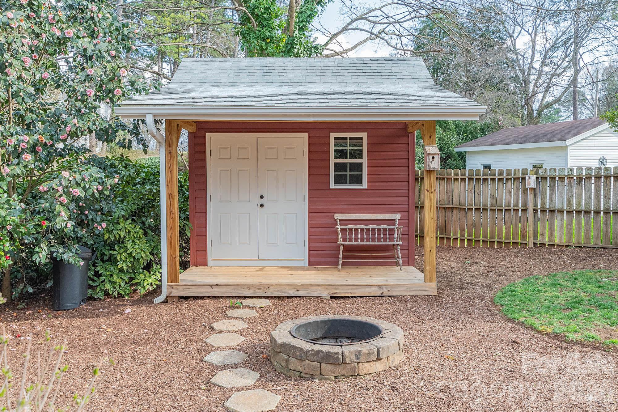 403 Weaver Drive Lexington NC 27292