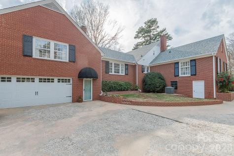 403 Weaver Drive Lexington NC 27292