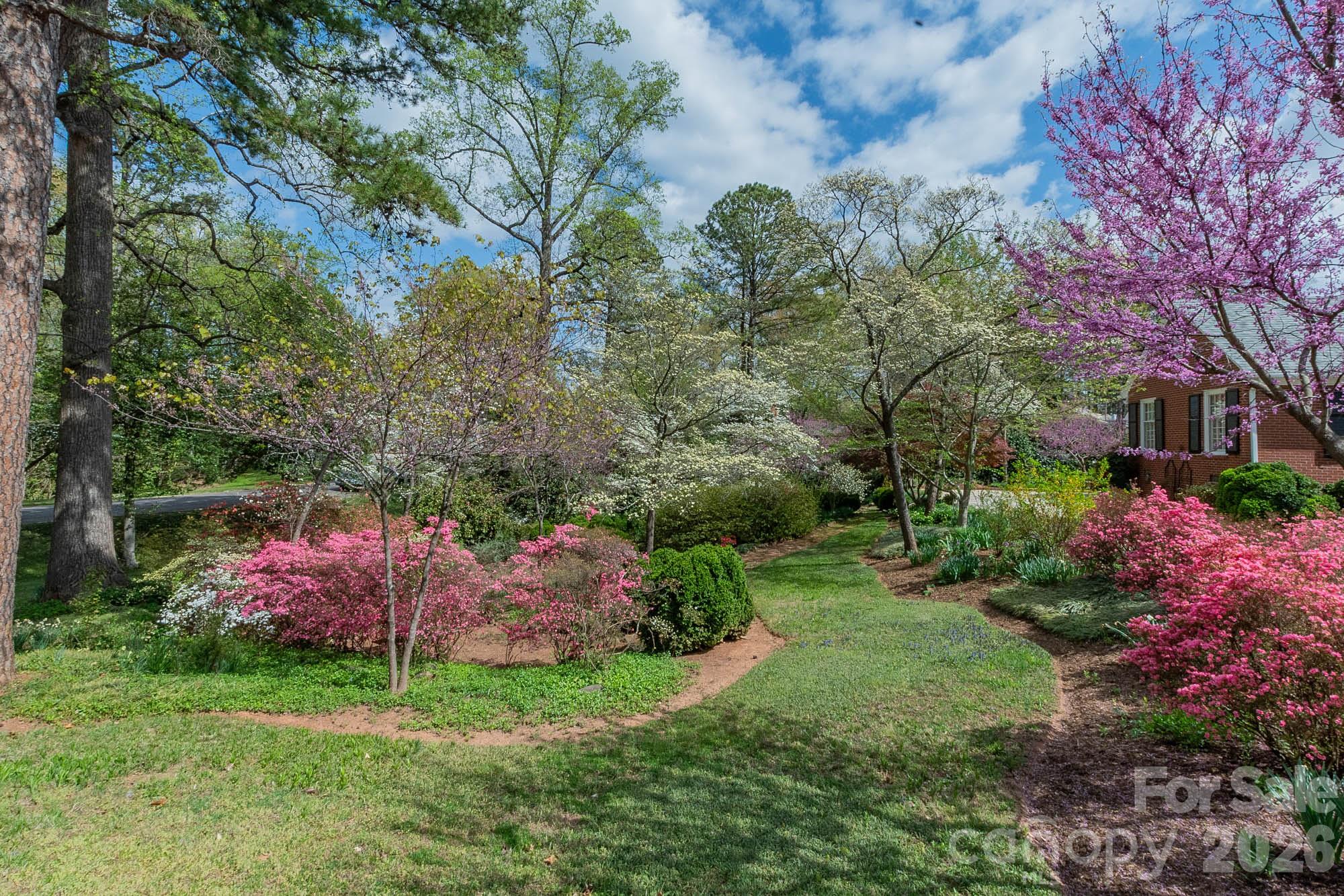 403 Weaver Drive Lexington NC 27292