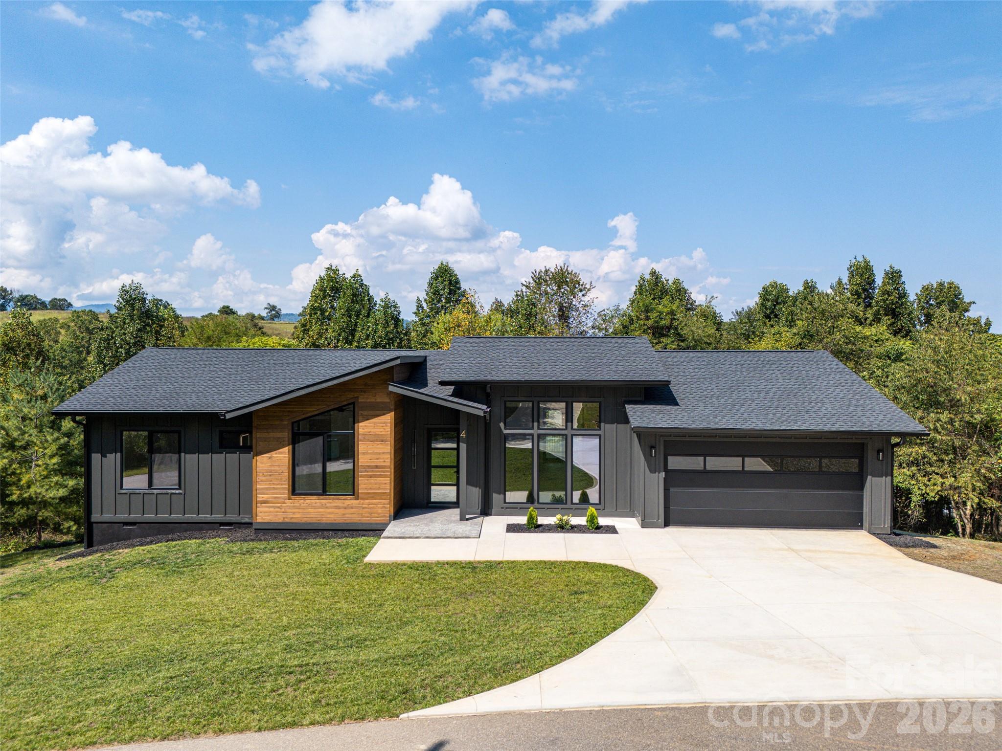 4 Tremorra Trail Leicester NC 28748