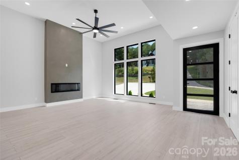 4 Tremorra Trail Leicester NC 28748