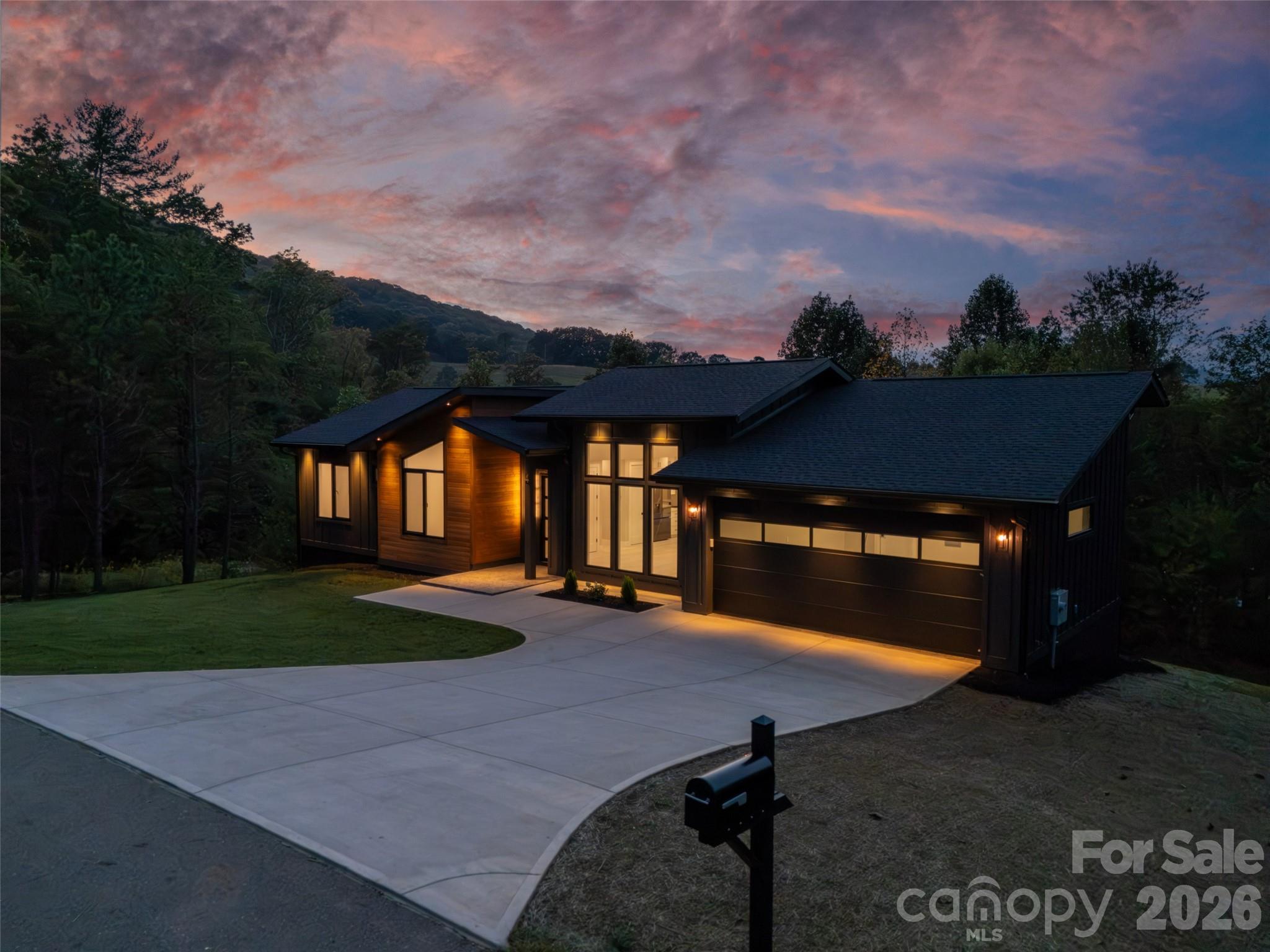 4 Tremorra Trail Leicester NC 28748