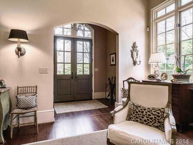 2538 Oxford Place Charlotte NC 28207