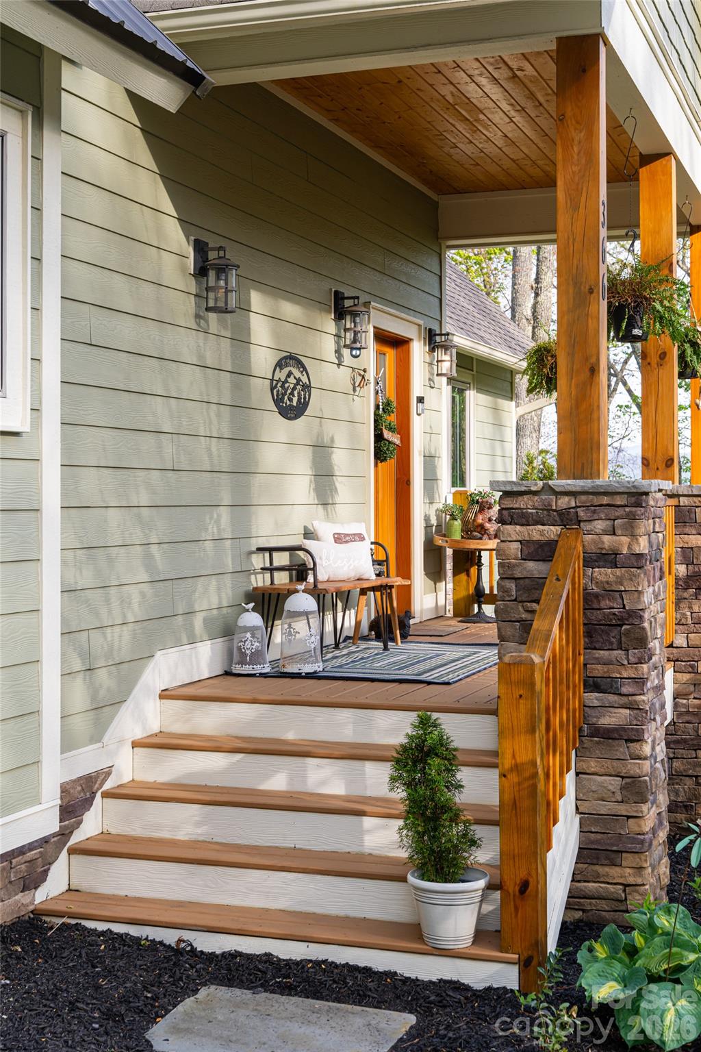 366 Signature Row Boulevard Waynesville NC 28785