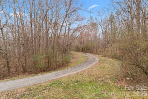 4208 Shasta Circle Clover SC 29710