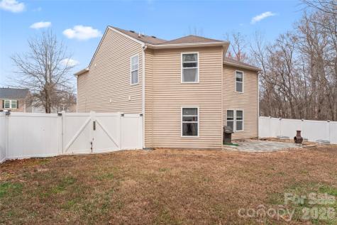 4208 Shasta Circle Clover SC 29710