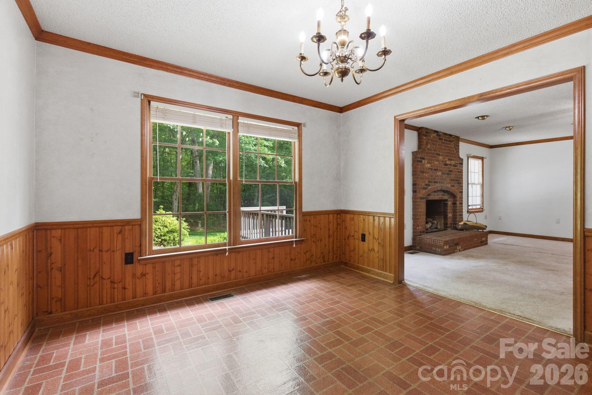 4804 Elmhurst Drive NE Hickory NC 28601