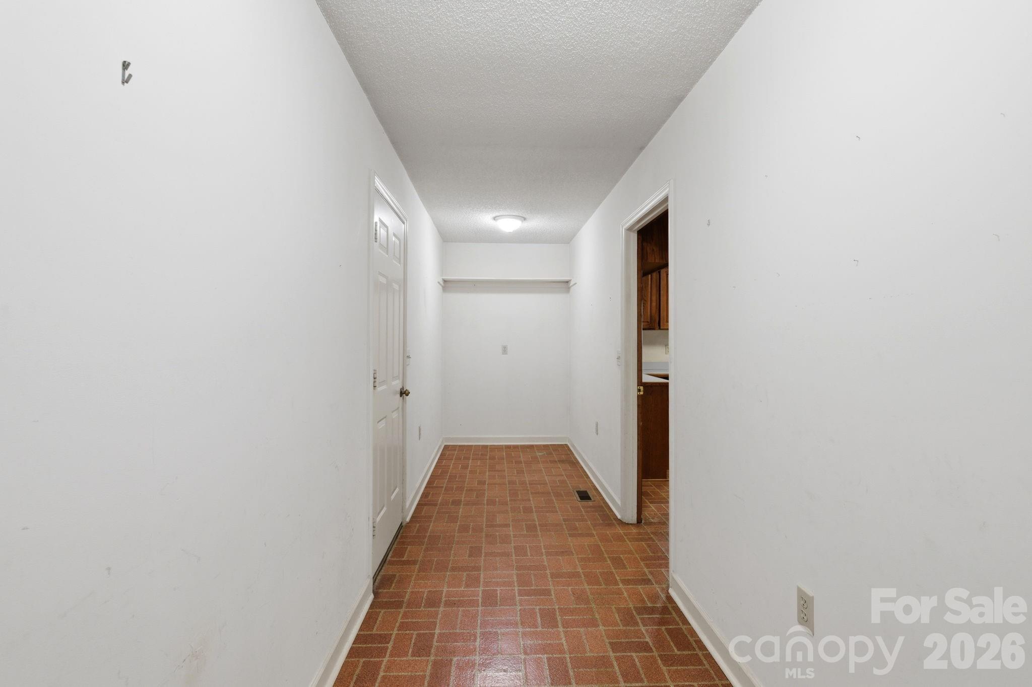 4804 Elmhurst Drive NE Hickory NC 28601