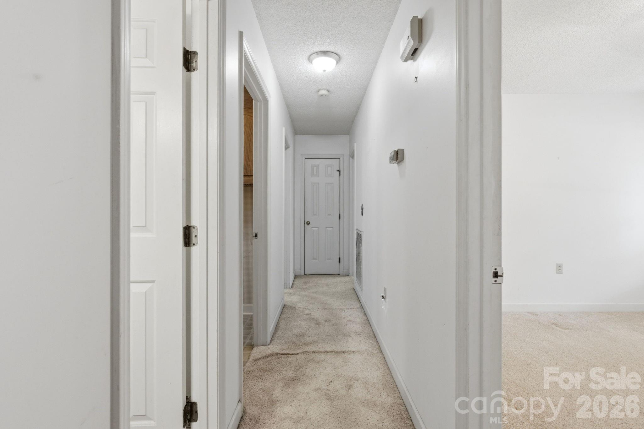 4804 Elmhurst Drive NE Hickory NC 28601