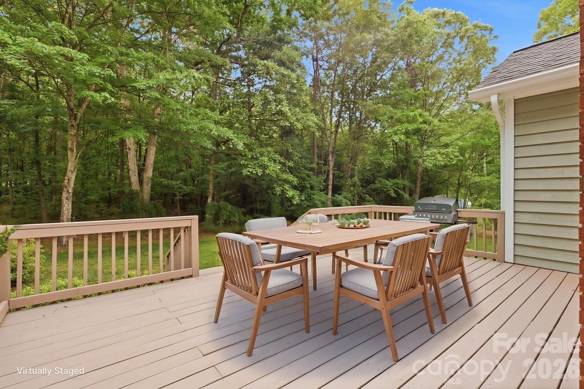 4804 Elmhurst Drive NE Hickory NC 28601