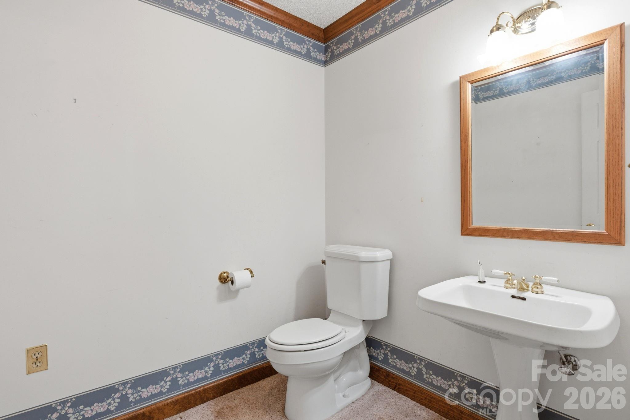 4804 Elmhurst Drive NE Hickory NC 28601