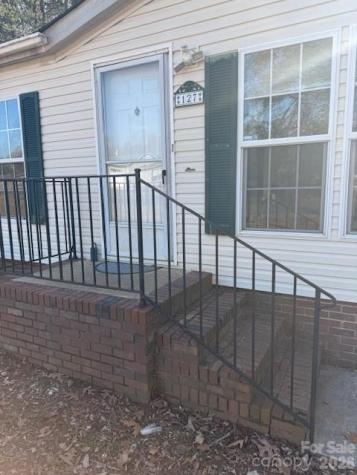 127 Knight N Gail Drive Mooresville NC 28115