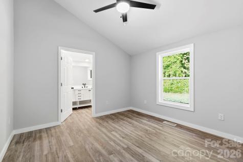 240 E Court Street Rutherfordton NC 28139
