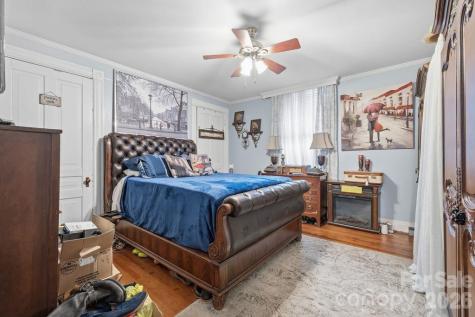 427 Davie Avenue Statesville NC 28677
