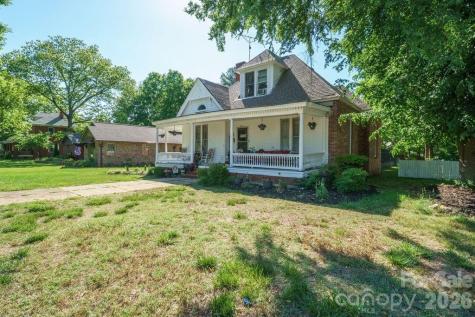 427 Davie Avenue Statesville NC 28677