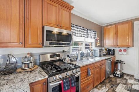 427 Davie Avenue Statesville NC 28677