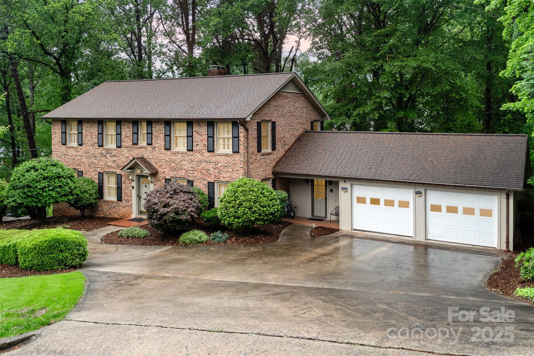 104 Linden Street Morganton NC 28655