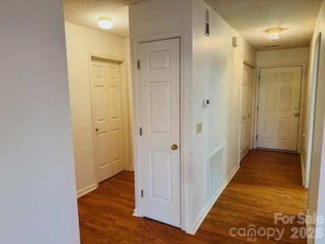 208 Dartcrest Drive Hendersonville NC 28792